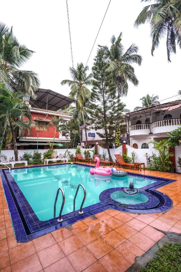 Grande Ave Maria Resort Candolim Bagian luar foto
